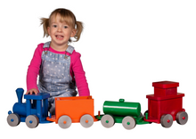 Load image into Gallery viewer, Sunnyside Kits - Express Train STEM Building Project - Complete Kit